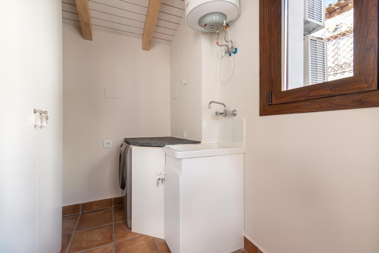 Aires De Toledo Apartment Екстериор снимка