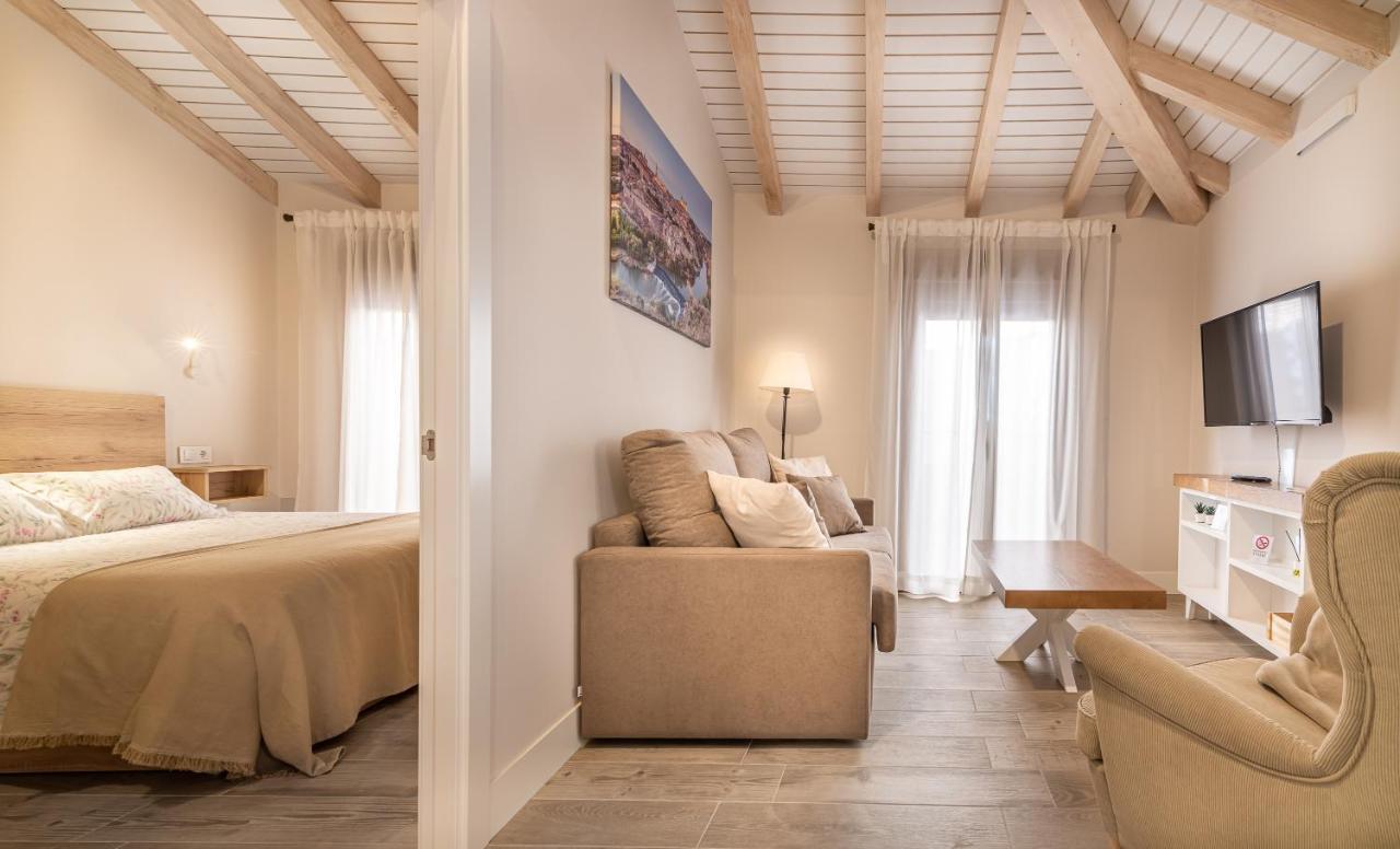 Aires De Toledo Apartment Екстериор снимка
